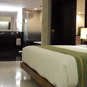 https://sing-ken-ken-boutique-hotel.hotelsseminyak.net