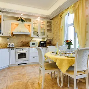 Nostalgia Apartment